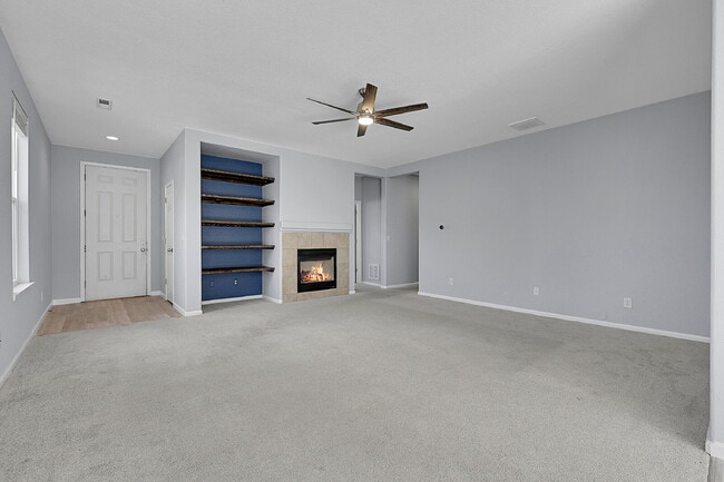 Photo - $2,695.95 - 3 bed, 2 bath in Lochbuie with a Large Backyard and In Unit Laundry!