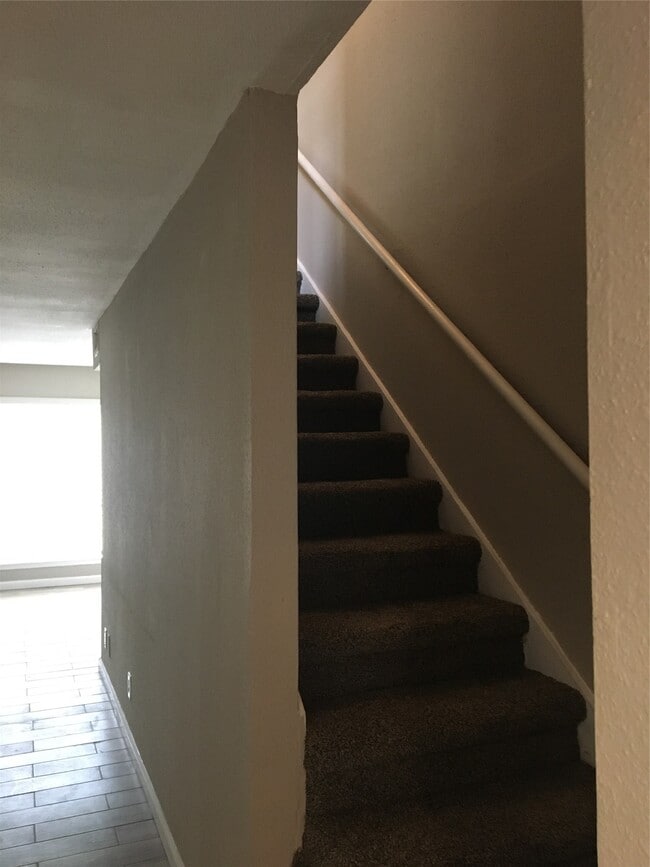 Photo - 6200 W Tidwell Rd Unit 806