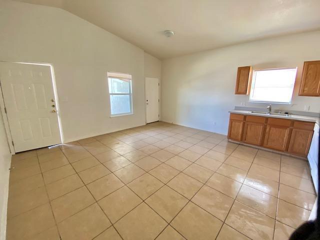 Photo - 15002 Nunda Dr