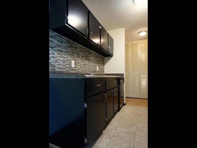 Photo - Winnetka Village Apartments