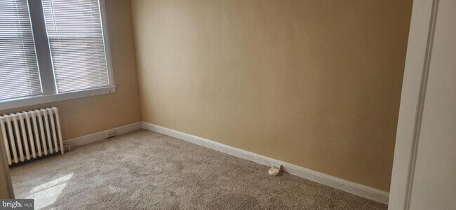 Photo - 2017 I St NE Unidad 4