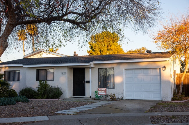 Building Photo - 3292 Karok Ave