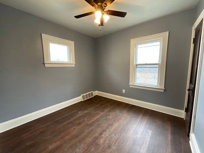 Photo - 14014 Edgewood Ave Unidad Down 14014