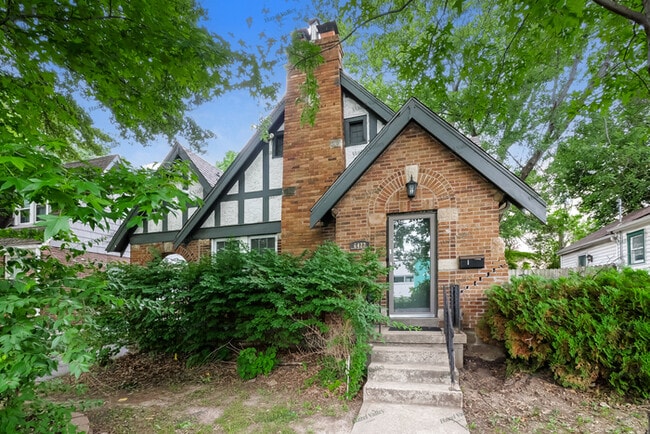 Photo - 6422 Rockhill Rd