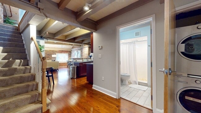 *Pictures are representative samples of the advertised unit. In some cases, the actual units you to - 15 Union St Unit 3A Rental