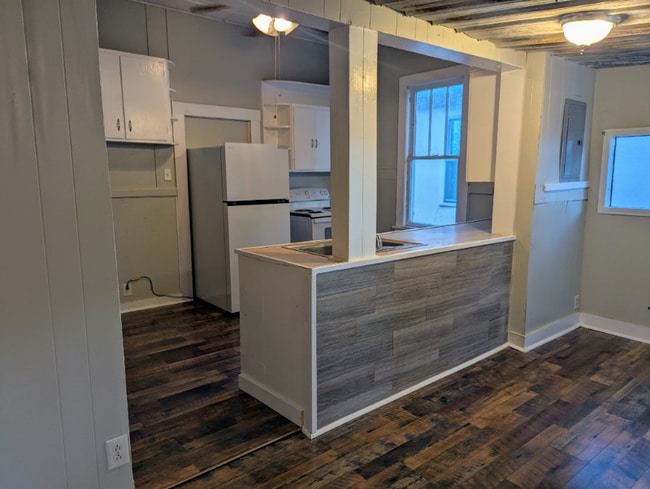 Photo - 203 S Highland St Unit B