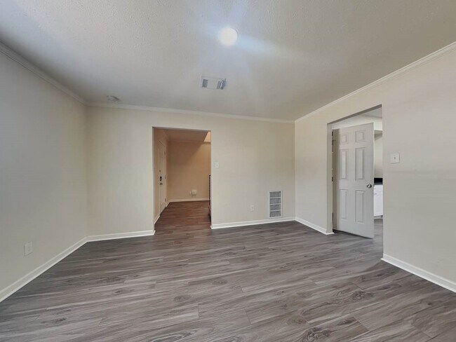 Photo - 11639 Idlebrook Dr