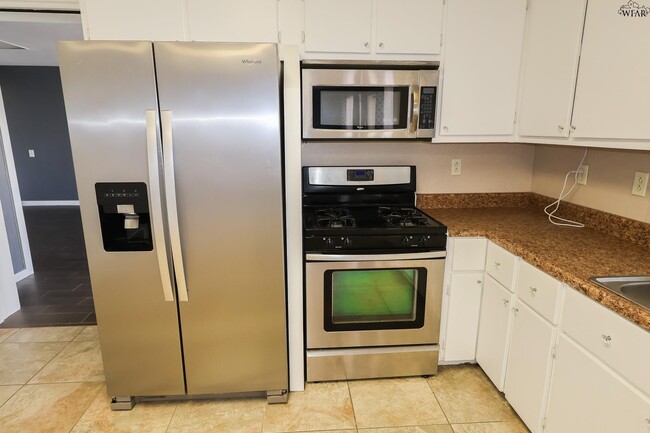 Photo - 288-288 W Jentsch Rd