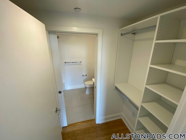 Photo - 40 Malvern St Unit 601