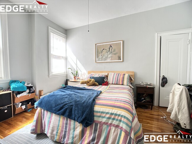 Photo - 48 Strathmore Rd Condo Unit 2