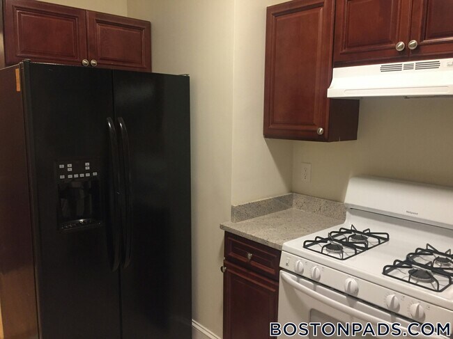 Photo - 163 Summer St Unit 2