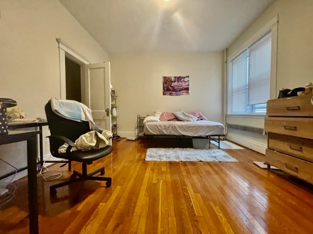 Building Photo - 21 Euston St Unit 3