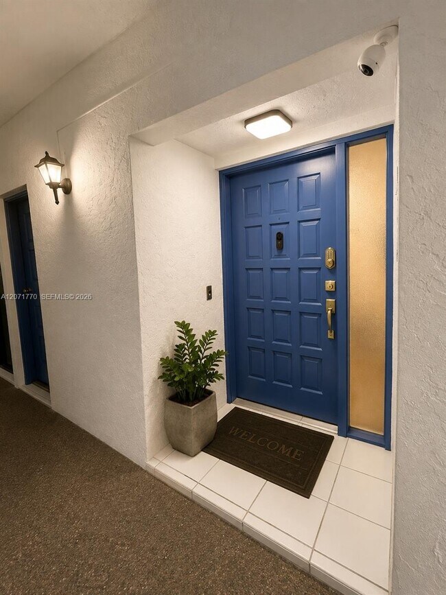 Photo - 6010 S Falls Cir Dr Unidad 000