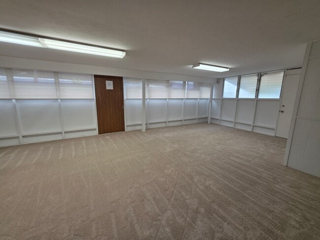 Photo - Peaceful Manoa - Spacious 3 bedroom, 2 bath single family home