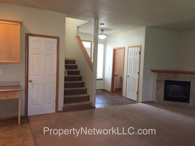 Photo - Great Gresham 3 Bedroom Home