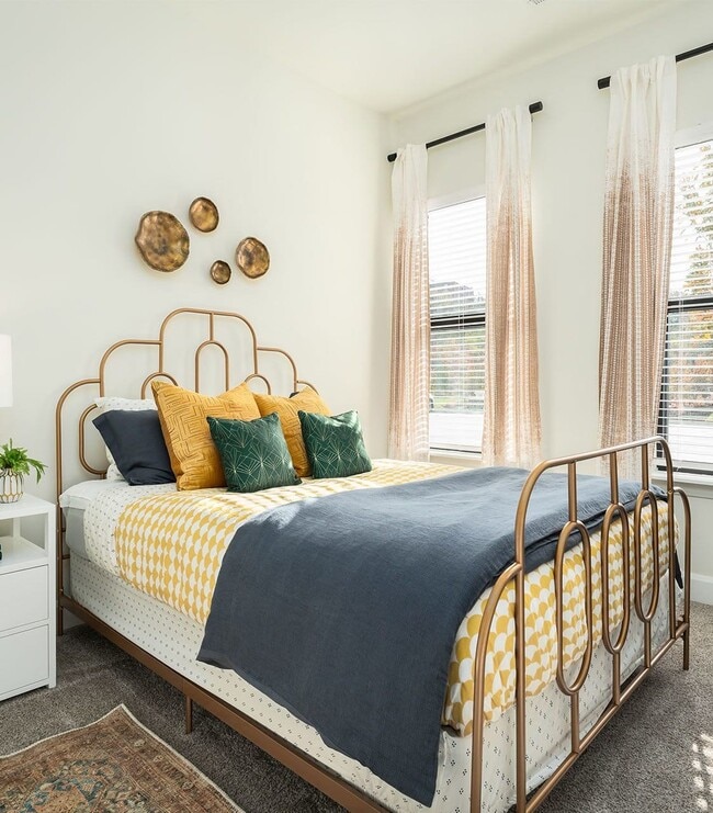 Skytop Apartments