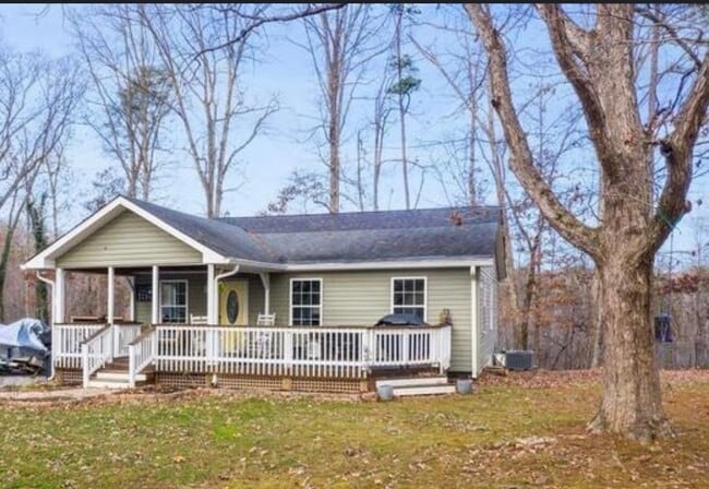 Building Photo - 100 Anderson Ridge Rd Rental