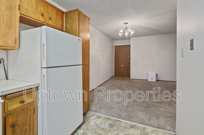 Photo - 8061 NE Flanders St