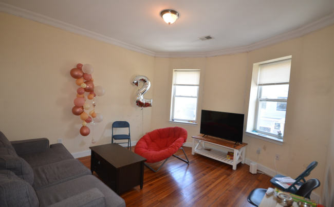 Photo - 191 Boylston St Apartamentos
