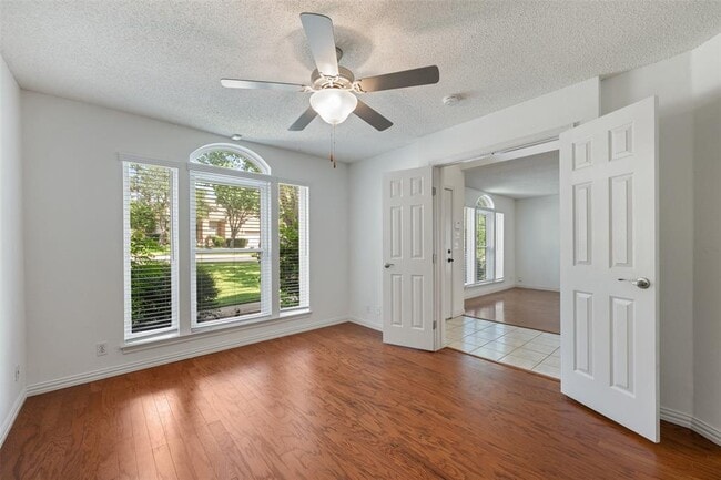 Photo - 3635 Flora Vista Loop