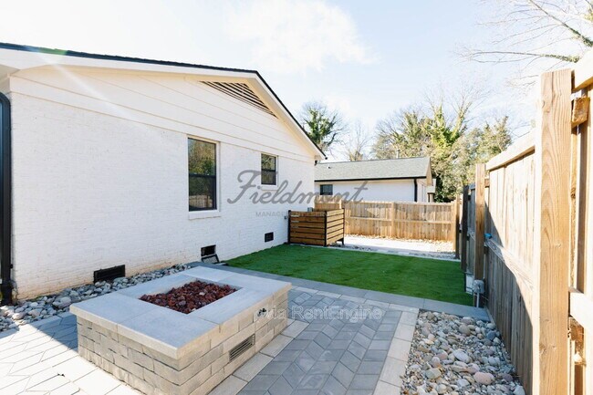 Photo - 414 Birnie St