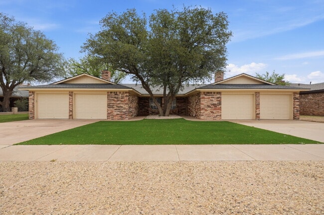 Building Photo - Space, Style, and 2 Bedrooms: South Lubbock Steal! Unit A