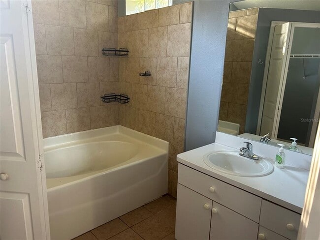 Photo - 5707 Tanagerlake Rd