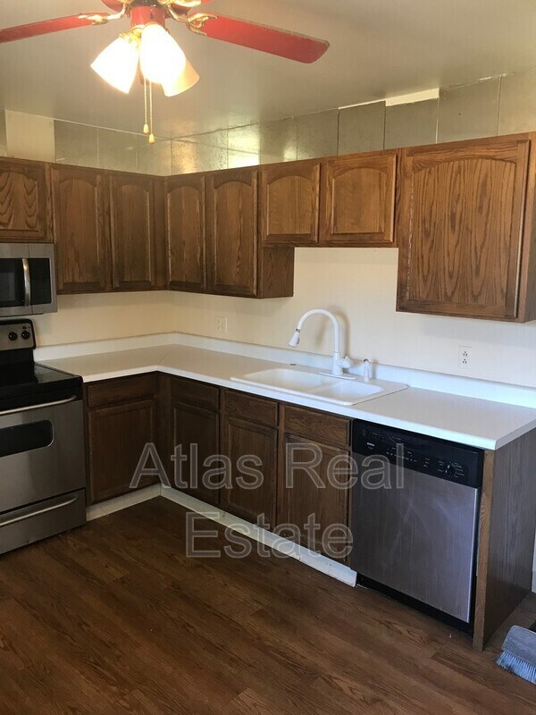 14833 Elmendorf Pl Rental For Rent in Denver, CO