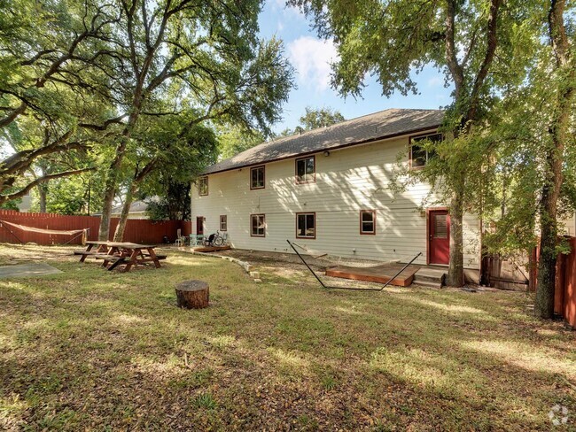 Building Photo - 910 Keith Ln Rental