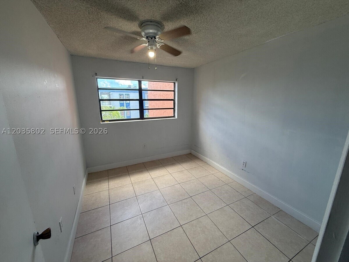 Photo - 6675 W 4th Ave Unit 402