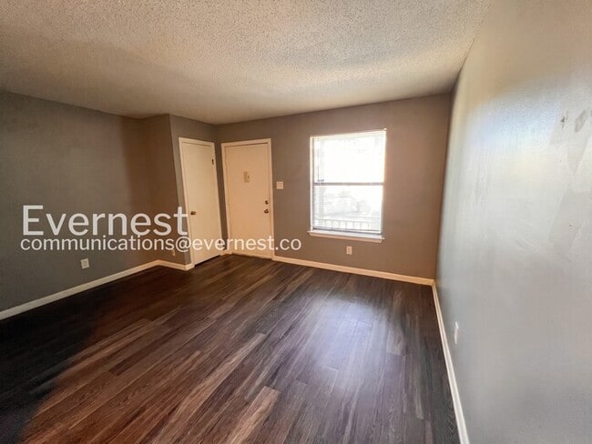 Photo - 9 Meredith Ct Unit 2
