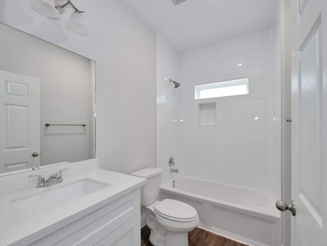 Photo - 430 Schmidt Rd Unit 430 Schmidt Building B -B4