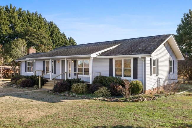 Photo - Welcome to this Comfortable, Charming & Outdoor Living, Single-Level Home