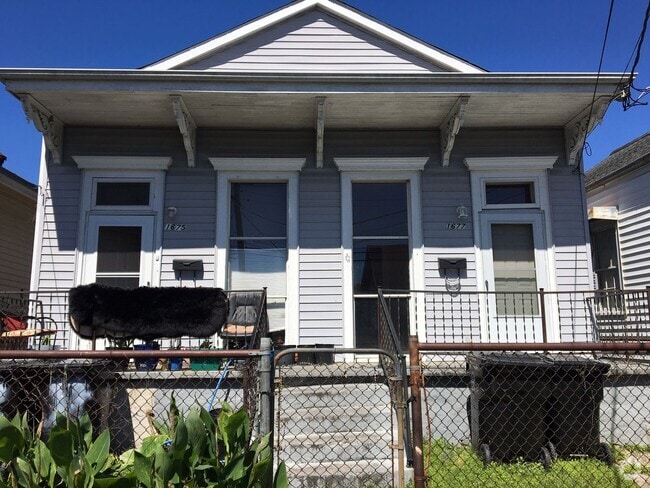 Building Photo - 1677 Paul Morphy St Unit 1675 Paul Morphy Rental