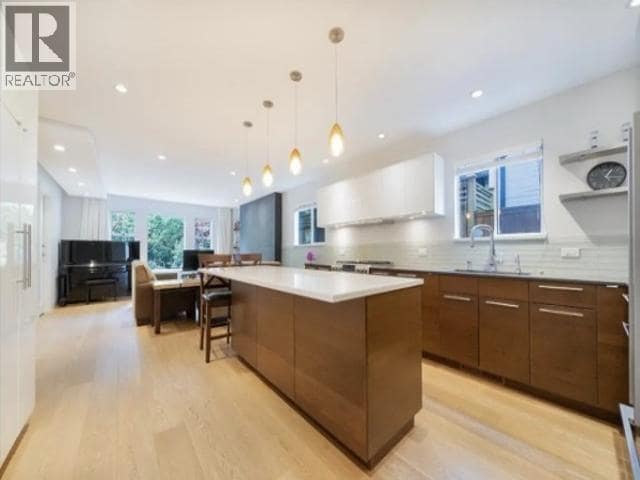 Photo - 4533 W 16th Ave