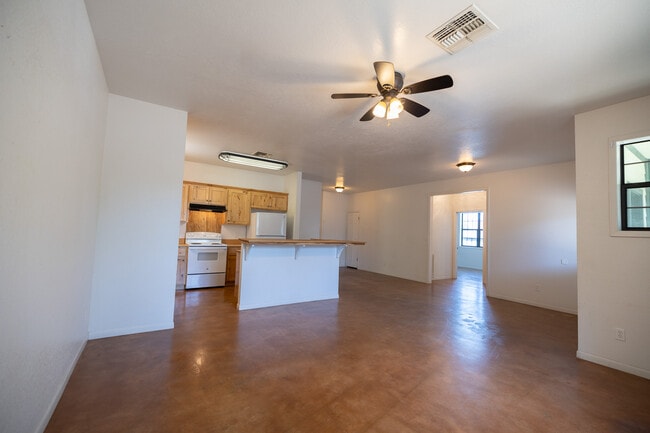 Photo - 1506 Simon Ave House