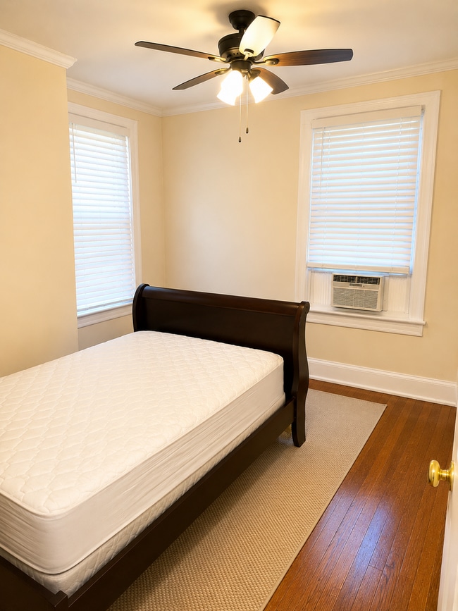 Photo - 915 Laurens St