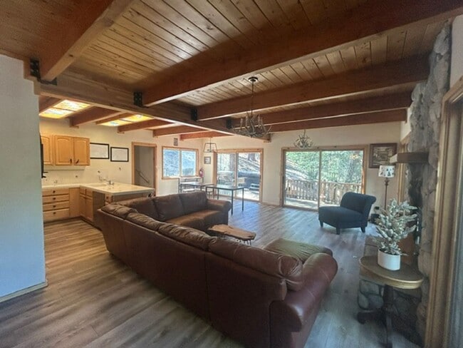 1287 Sand Canyon Ct