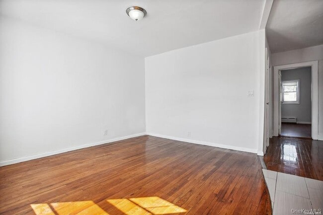 Photo - 85-74 67th Ave Unidad 2nd Fl