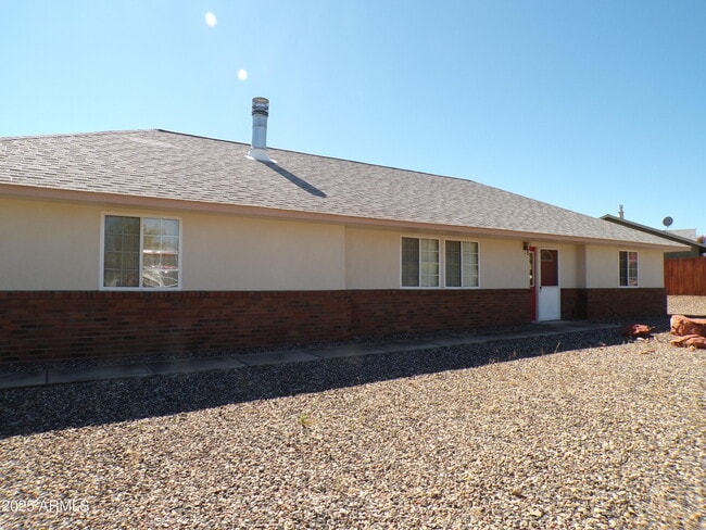 Building Photo - 3701 Sabino Trail Rental