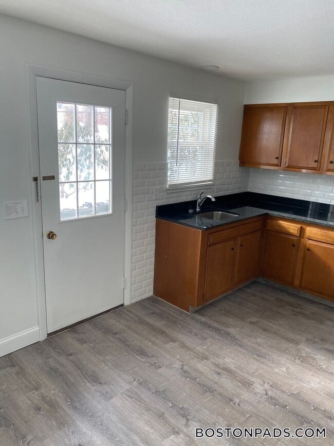 Photo - 221 West St Unidad 21