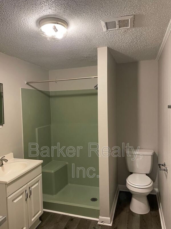 Photo - 1204 Gorman St