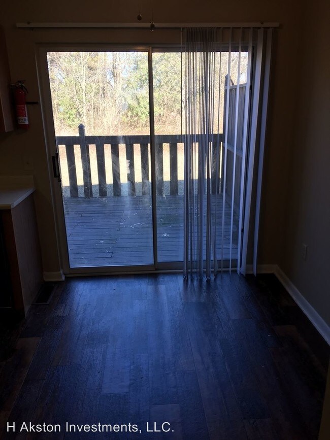 Photo - Lakeland Hills