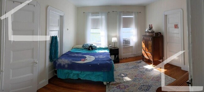 Photo - 541 Washington St