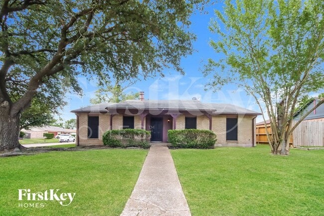 Building Photo - 14658 Meyersville Dr