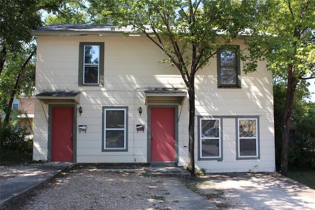 Building Photo - 3305 Grooms St Rental