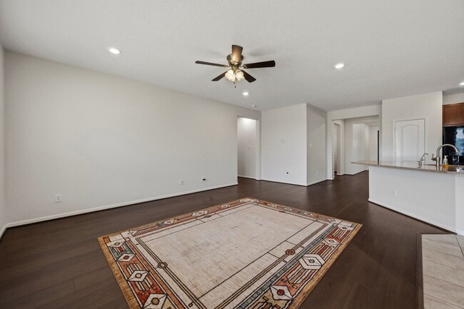 Building Photo - 20602 Pioneer Oak Ln