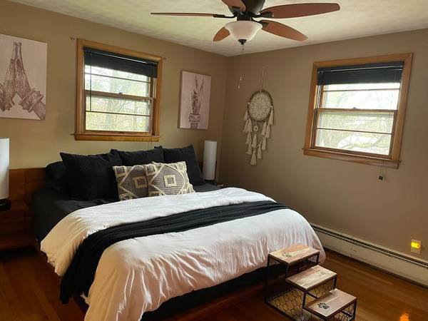 Photo - 40 Winneconnett Rd