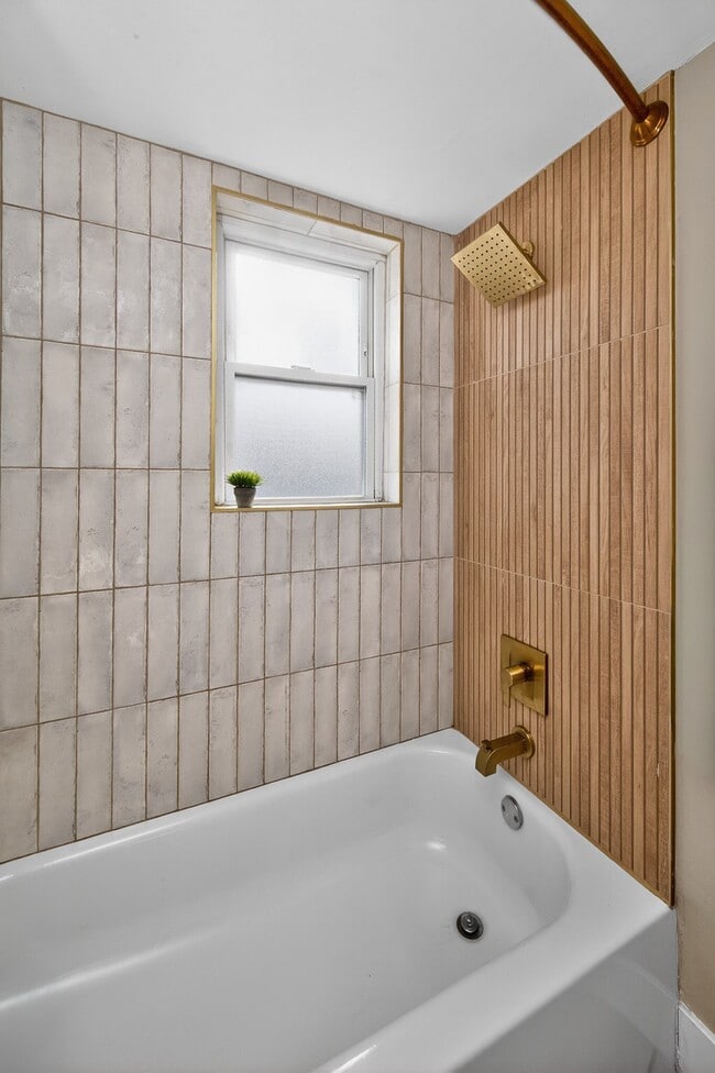 Studio Plus Bathroom