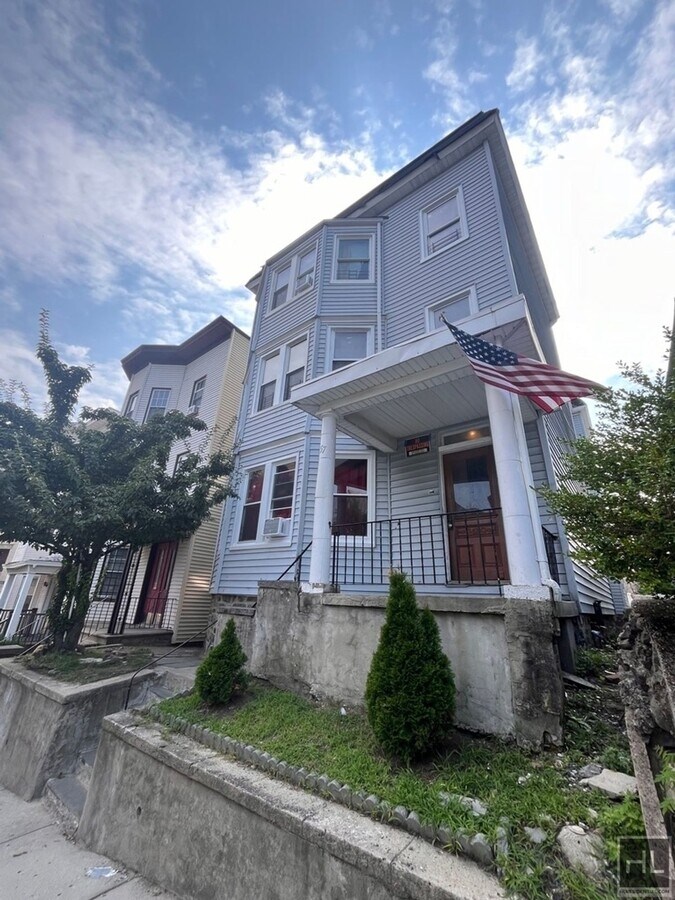 Cliff Avenue,Yonkers - Cliff Avenue,Yonkers Apartment